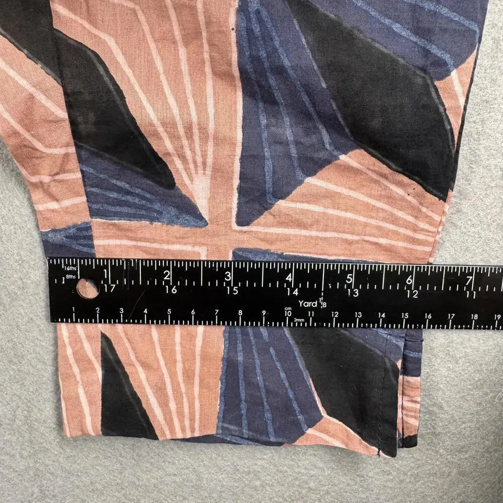 Abstract Patterned Women's Cropped Pants - Picture 6 of 9